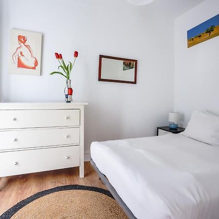 City Center Apt In Lively Bairro Alto! 리스본 외부 사진