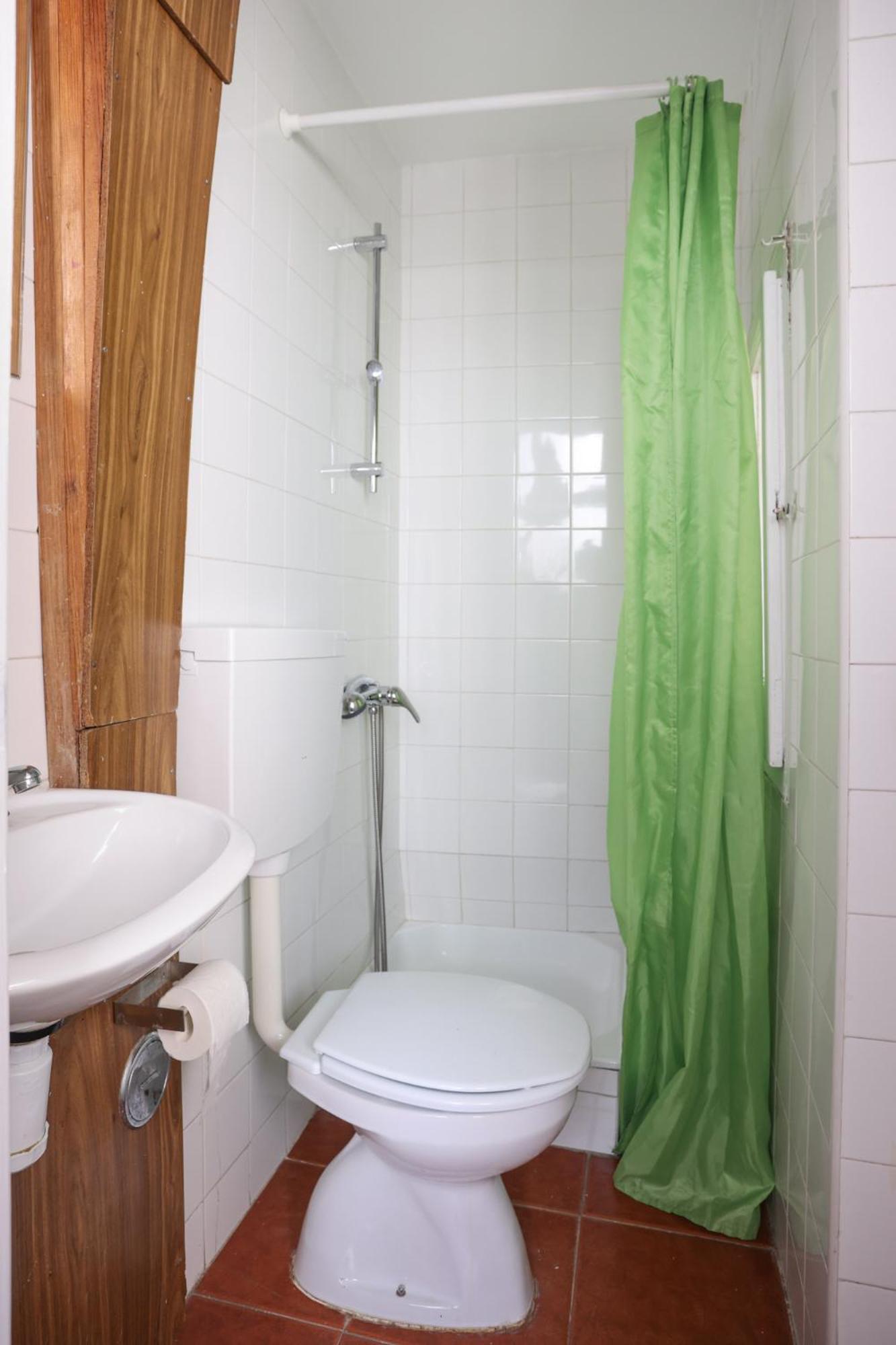 City Center Apt In Lively Bairro Alto! 리스본 외부 사진