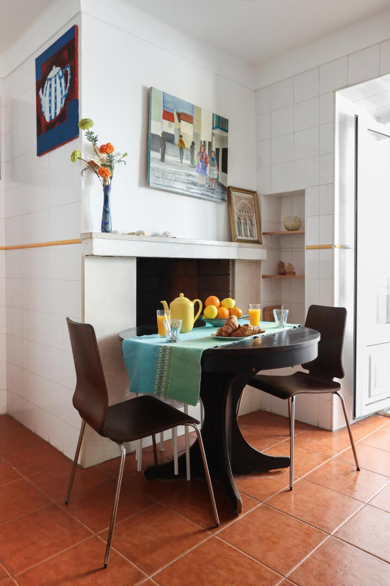 City Center Apt In Lively Bairro Alto! 리스본 외부 사진